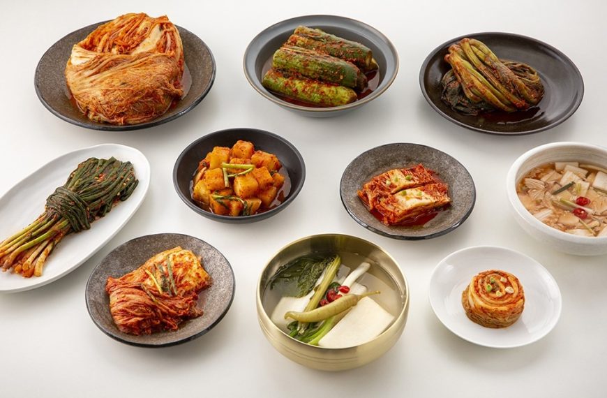 김치의 종류와 효능: 한국의 대표 발효 음식