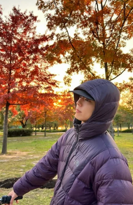 박보검 보라색 패딩4