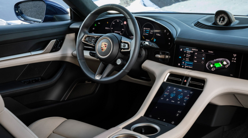 포르쉐 타이칸 800V 4