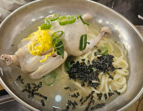 전주 닭한마리 칼국수 2