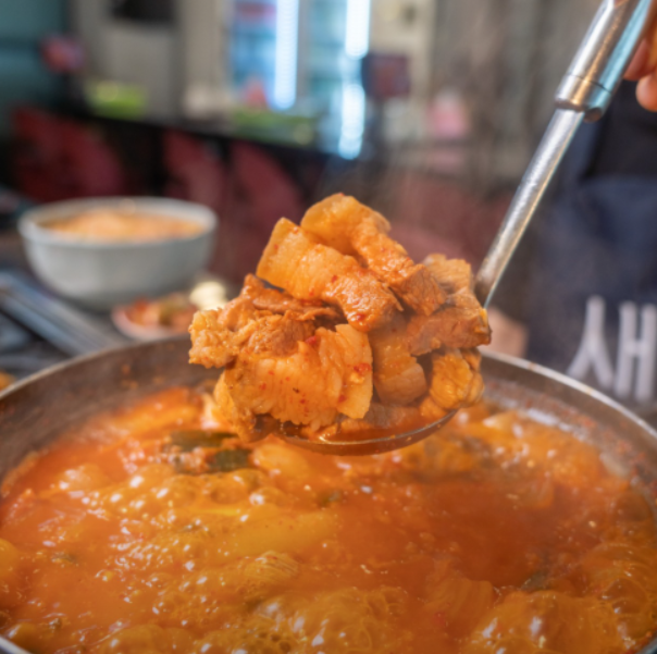 생생정보 돼지김치짜글이 오산 맛집 1