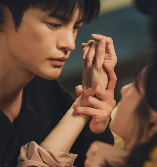 내일도 출근 인물관계도 2